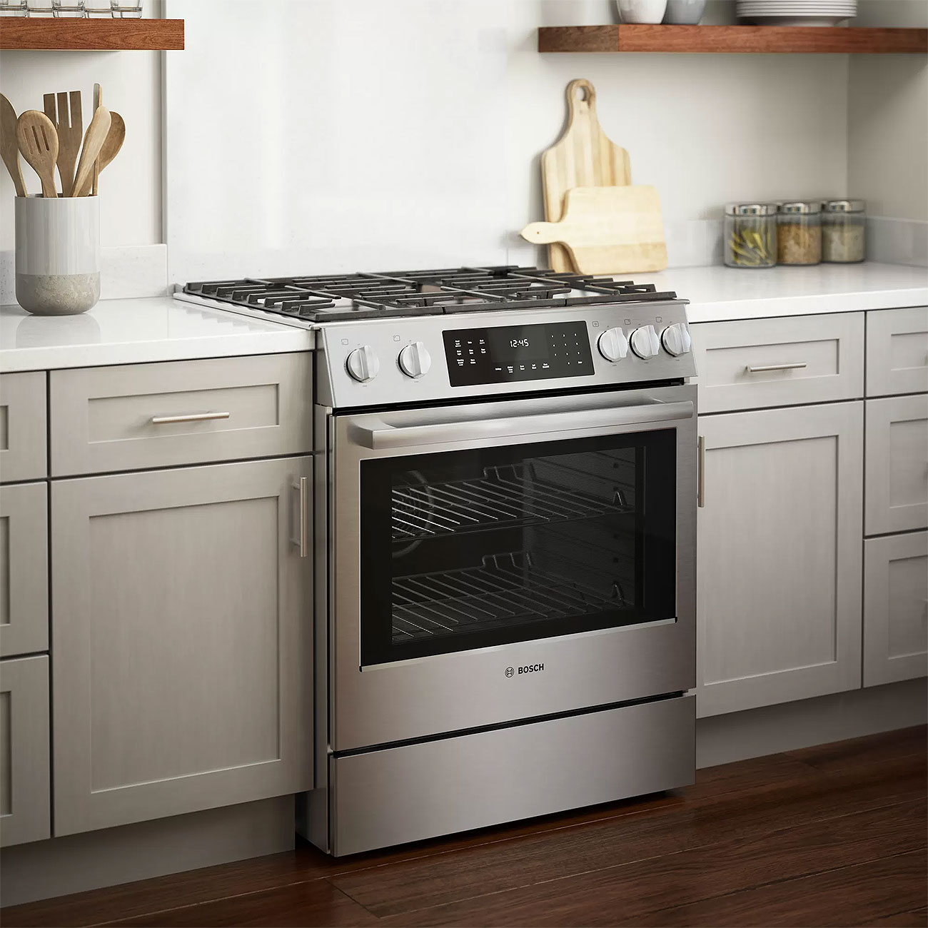 Bosch 800 Series 30 In. Stainless Steel Gas Slide-In Range - HGI8056UC