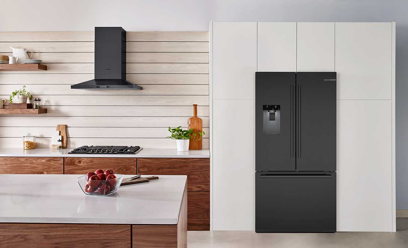 Bosch 500 Series 21.6 Cu. Ft. French Door Bottom Mount Refrigerator 36-Inch in Black Stainless Steel - B36CD52SNB