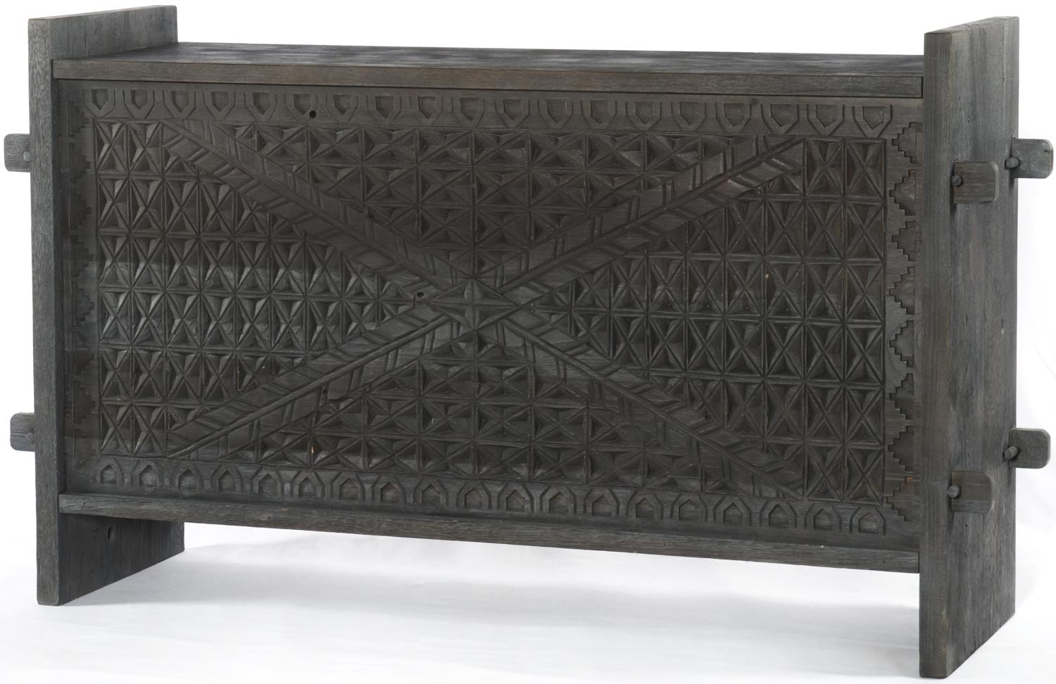 Four Hands Maya Collection Columbus Trunk Console - IMYA-002
